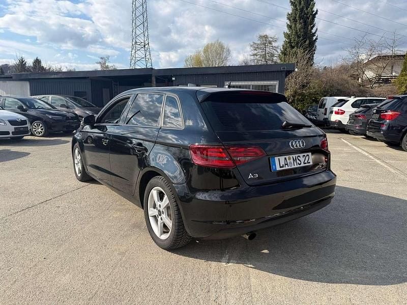 Gebraucht Audi A3 110 PS (80 kW) 2016 Brillantschwarz Kombi