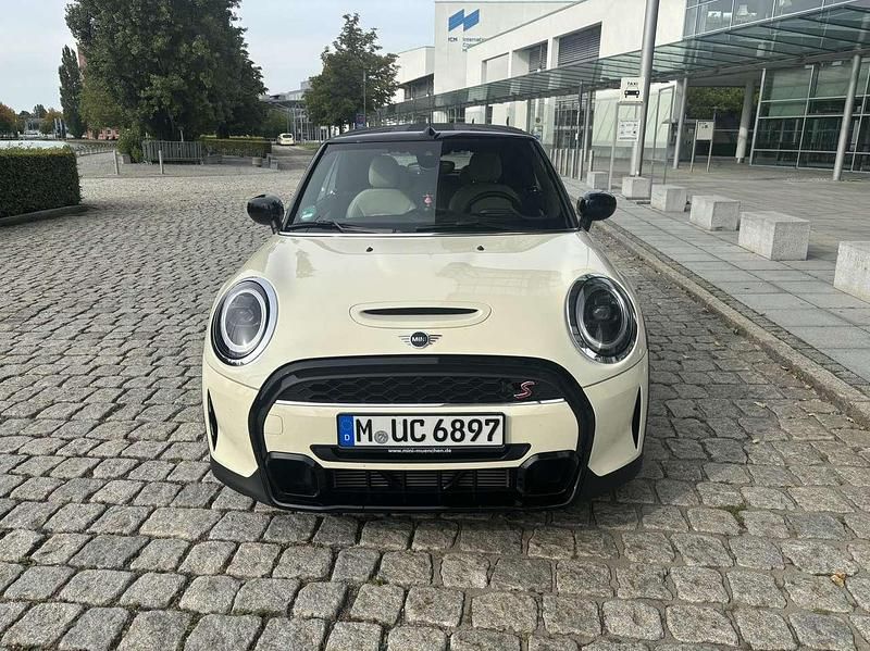 Weiß Gebraucht 2021 Mini Cooper S Cabriolet Cabrio | 32.500 € (Etwas zu teuer) - Bild 1/4