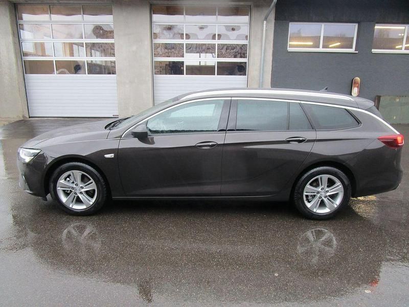 Gebraucht Opel Insignia Elegance 174 PS (127 kW) 2020 Braun Kombi