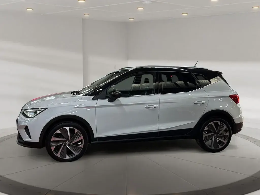 Gebraucht Seat Arona FR 150 PS (110 kW) 2022 Weiß SUV