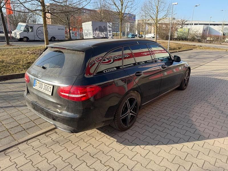 Gebraucht Mercedes C250 204 PS (150 kW) 2018 Schwarz Kombi