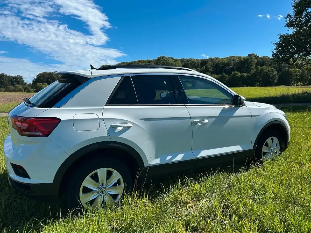 Begagnad VW T-Roc 116 HK (85 kW) 2018 Vit SUV