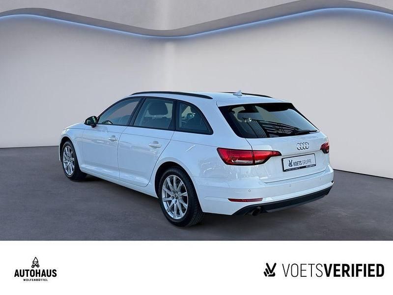 Gebraucht Audi A4 Basis 190 PS (139 kW) 2018 Weiß Kombi