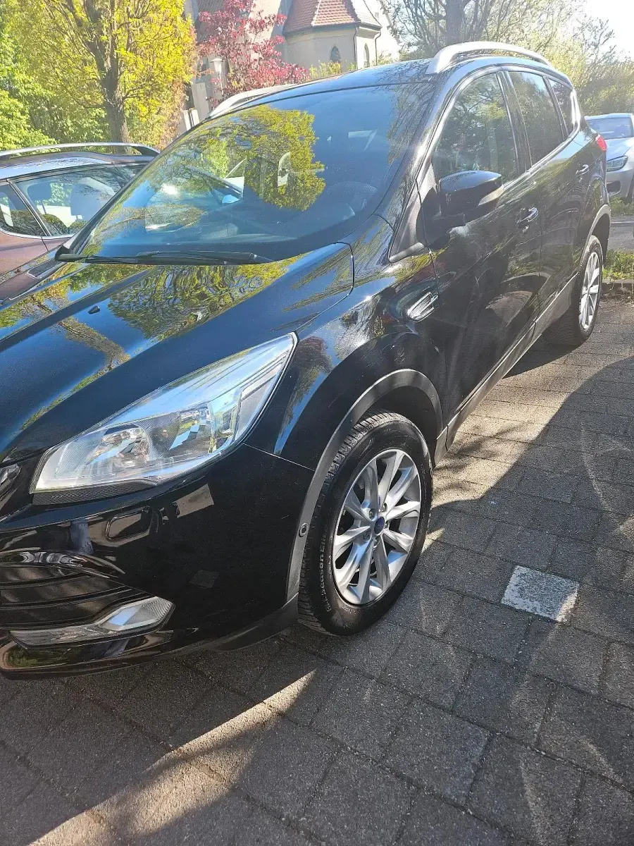 Brugt Ford Kuga 135 HK (99 kW) 2016 Sort SUV