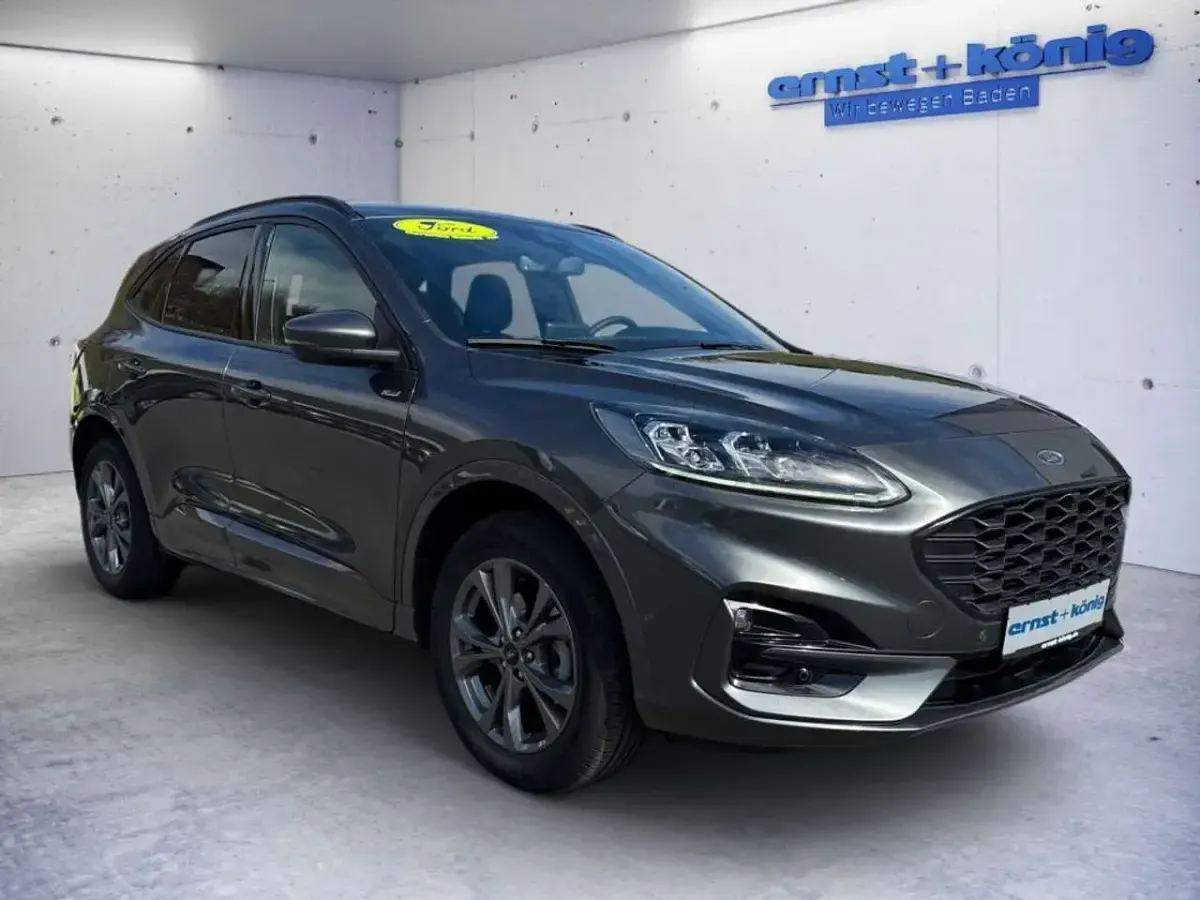 Gebraucht Ford Kuga ST-Line X 224 PS (164 kW) 2024 Grau SUV