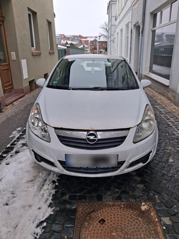 Gebraucht Opel Corsa 60 PS (44 kW) 2009 Weiß Kleinwagen
