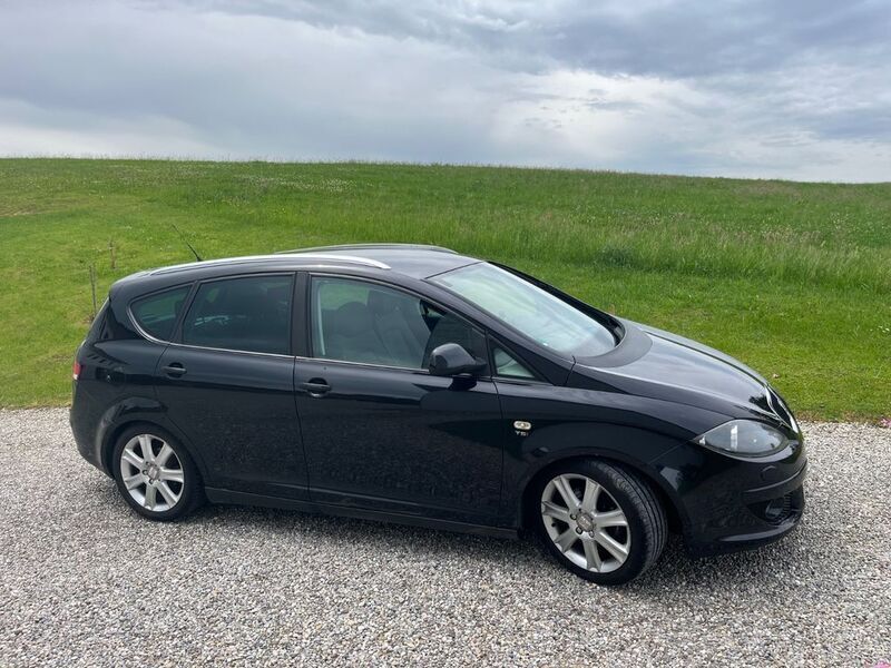 Schwarz Gebraucht 2008 Seat Altea Comfort Van / Kleinbus | 2.900 € (Guter Preis) - Bild 1/4
