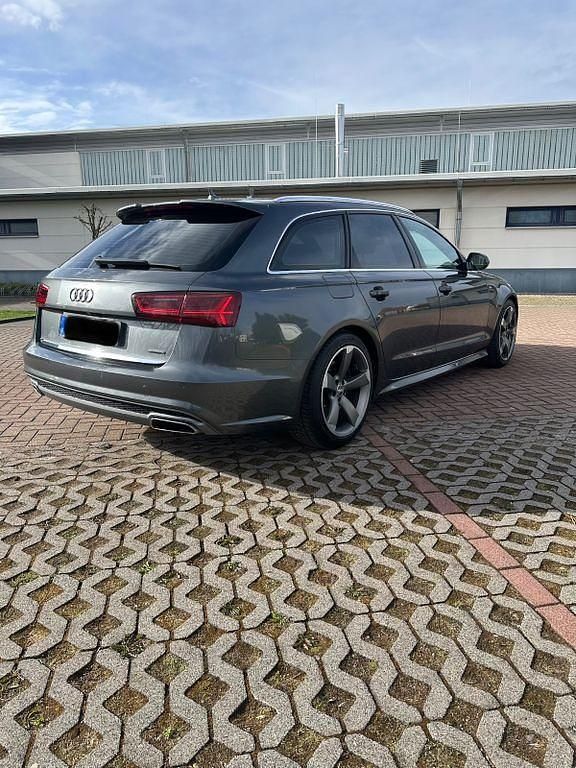 Usado Audi A6 Ambiente 272 HP (200 kW) 2015 Cinzento Sedan