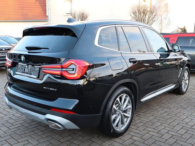 Gebraucht BMW X3 Sport Line 190 PS (139 kW) 2024 Schwarz SUV