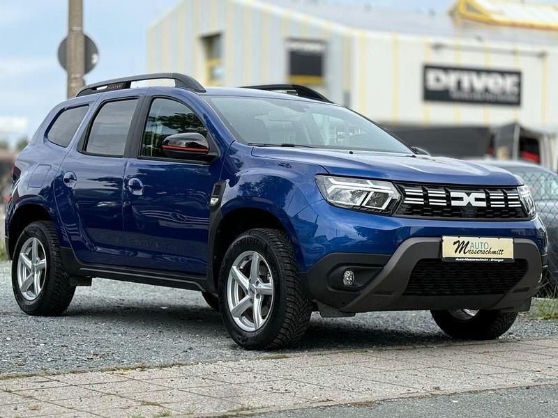 Stahlblau Gebraucht 2023 Dacia Duster Extreme SUV | 22.840 € (Fairer Preis) - Bild 1/4