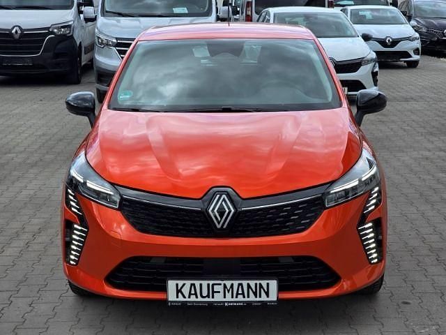 Ny Renault Clio V Evolution 143 HK (105 kW) 2026 Orange Sedan