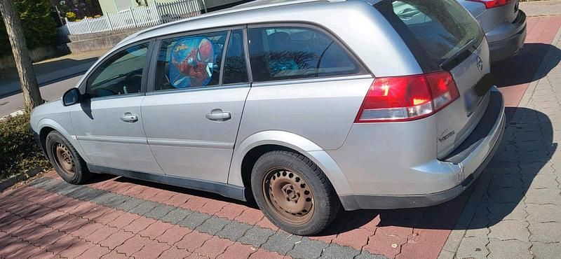 Gebraucht Opel Vectra 140 PS (102 kW) 2007 Silber Kombi