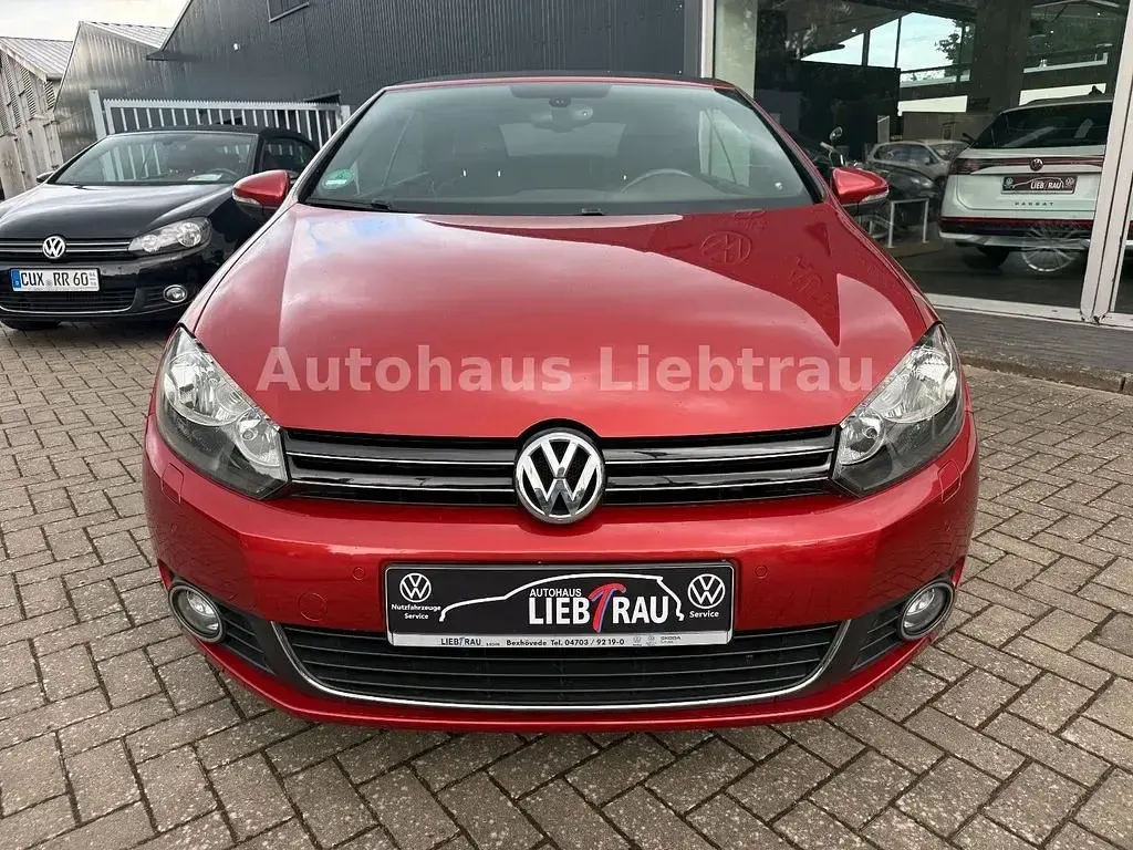 Gebraucht VW Golf Cabriolet Cup 160 PS (117 kW) 2014 Rot Cabrio