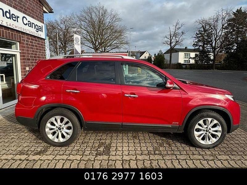 Gebraucht Kia Sorento Attract 192 PS (141 kW) 2013 Rot SUV