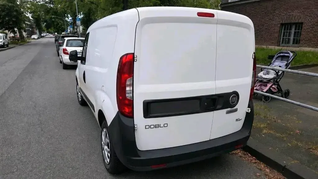 Gebraucht Fiat Doblò 2016 Weiß Van / Kleinbus