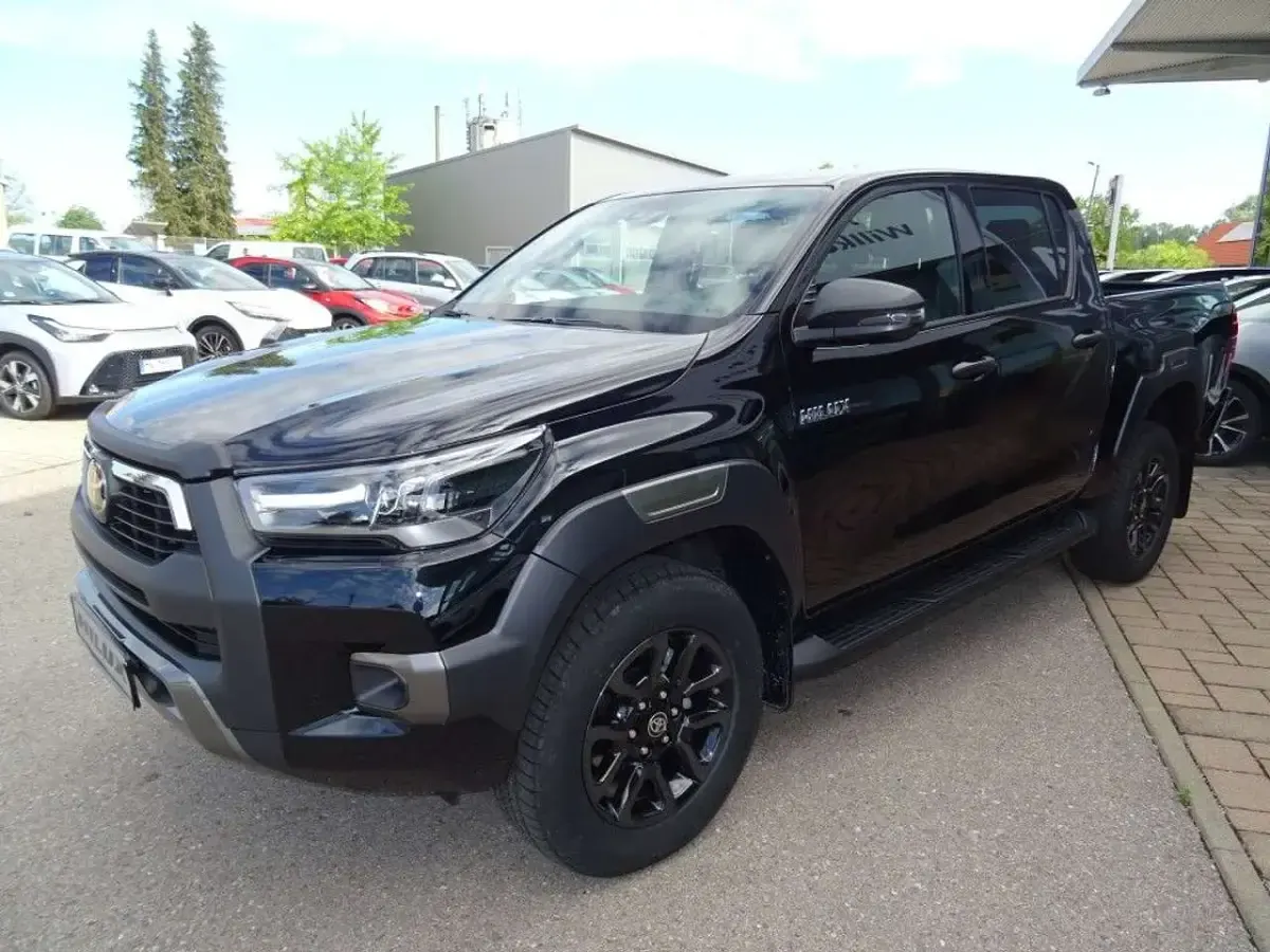 Neu Toyota HiLux Executive 204 PS (150 kW) 2026 Tiefschwarz mica metallic Pickup