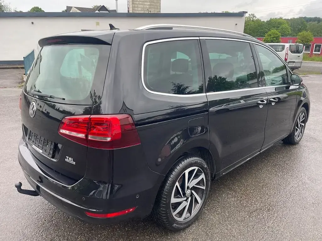 Gebraucht VW Sharan Join 150 PS (110 kW) 2019 Schwarz Van / Kleinbus