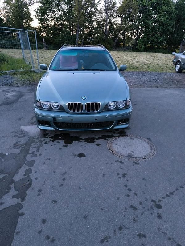 Używany BMW 520 Performance 170 KM (125 kW) 2002 Zielony Kombi