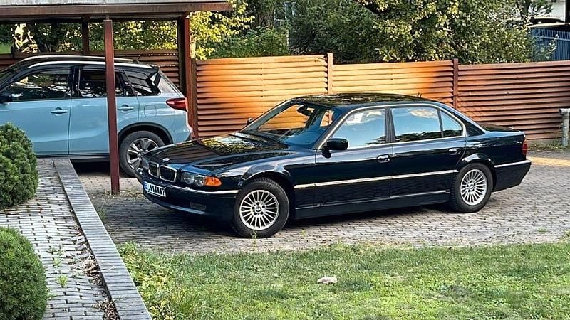 Gebraucht BMW 750L 326 PS (239 kW) 2000 Schwarz Limousine
