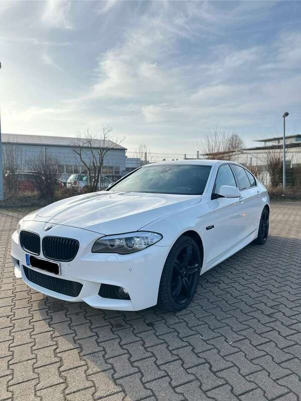Weiß Gebraucht 2012 BMW 525 M Sport Limousine | 13.800 € (Etwas zu teuer) - Bild 1/4