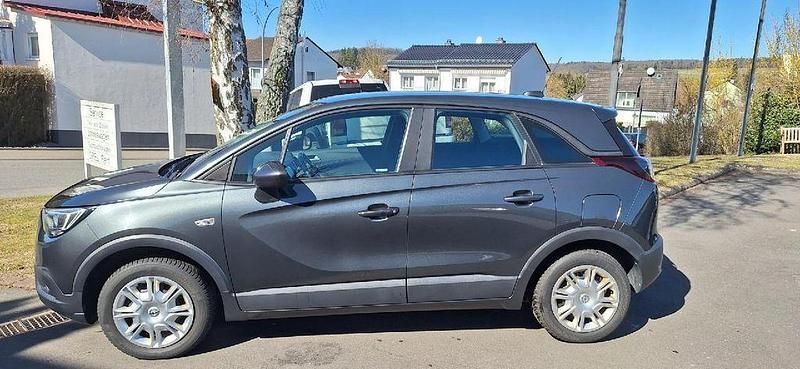 Gebraucht Opel Crossland Edition 131 PS (96 kW) 2017 Grau SUV