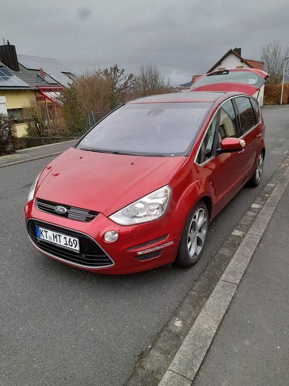 Gebraucht Ford S-MAX Titanium X 200 PS (147 kW) 2014 Rot Van / Kleinbus