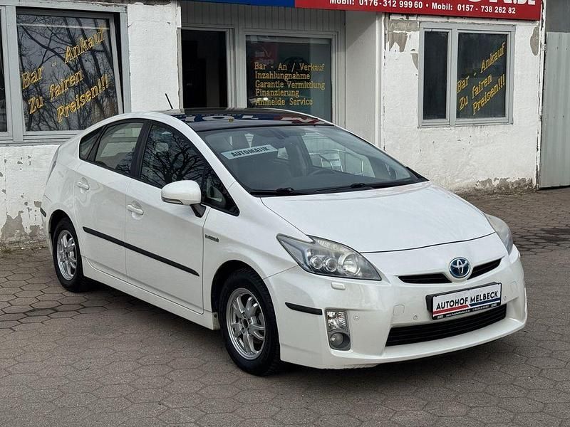 Second-hand Toyota Prius Executive 99 CP (72 kW) 2009 Alb Hatchback