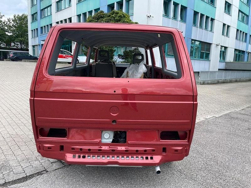 Second-hand VW Multivan 69 CP (50 kW) 1989 Roșu Monovolum