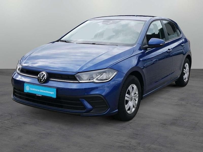 Gebraucht VW Polo Basis 80 PS (58 kW) 2022 Reef blue metallic Kleinwagen