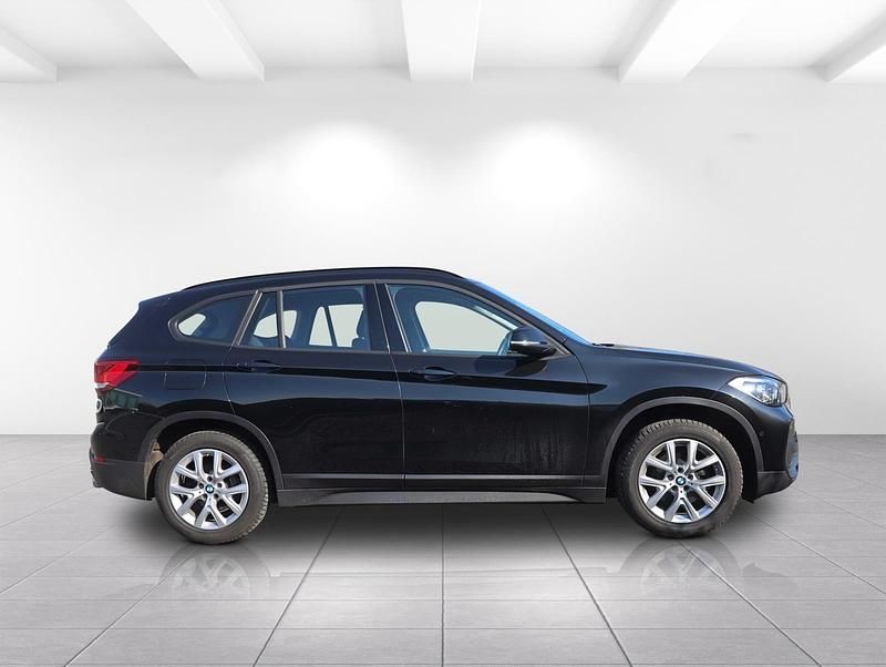 Gebraucht BMW X1 Advantage 150 PS (110 kW) 2021 Black sapphire metallic (schwarz) SUV