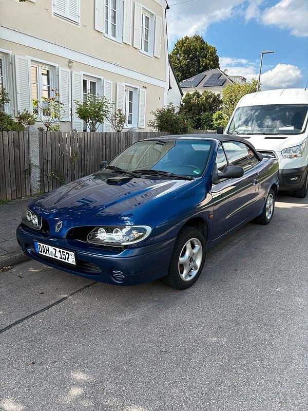 Blau Gebraucht 1997 Renault Mégane Cabriolet Cabrio | 1.200 € - Bild 1/4