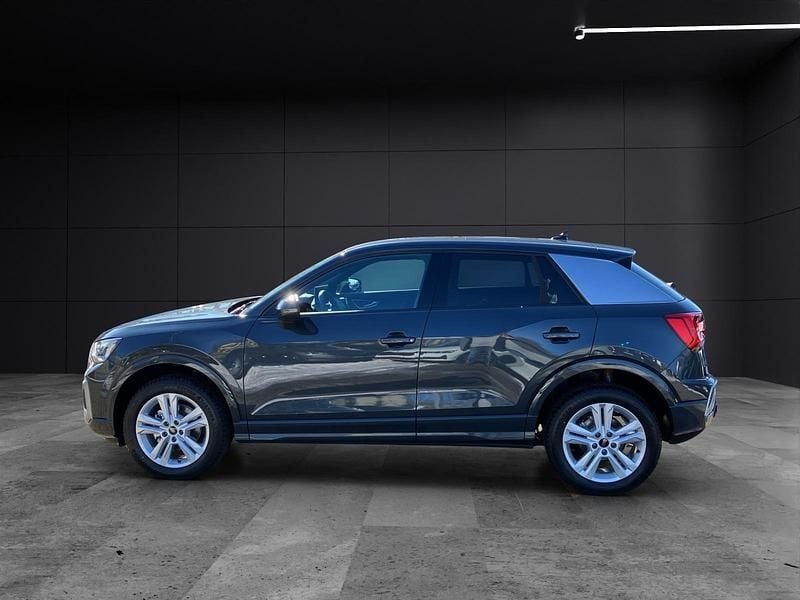 Gebraucht Audi Q2 Advanced 150 PS (110 kW) 2025 Manhattangrau metallic SUV
