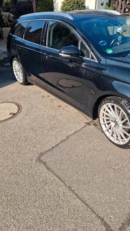 Gebraucht Ford Mondeo 179 PS (131 kW) 2016 Schwarz Kombi