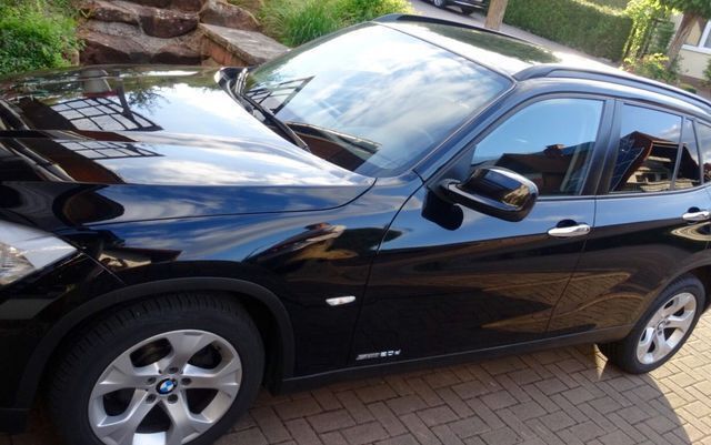 Gebraucht BMW X1 241 PS (177 kW) 2012 Schwarz metallic SUV