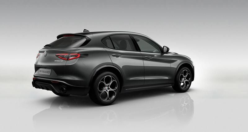 Neu Alfa Romeo Stelvio Veloce 280 PS (205 kW) 2026 Grau SUV