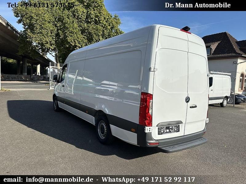 Arktikweiss Gebraucht 2020 Mercedes Sprinter Van | 25.585 € (Fairer Preis) - Bild 1/4