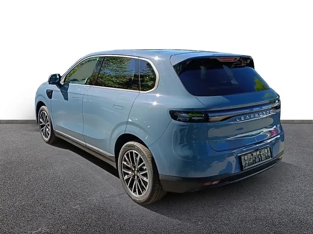 Neu Leapmotor B10 160 kW (218 PS) 2026 Blau SUV