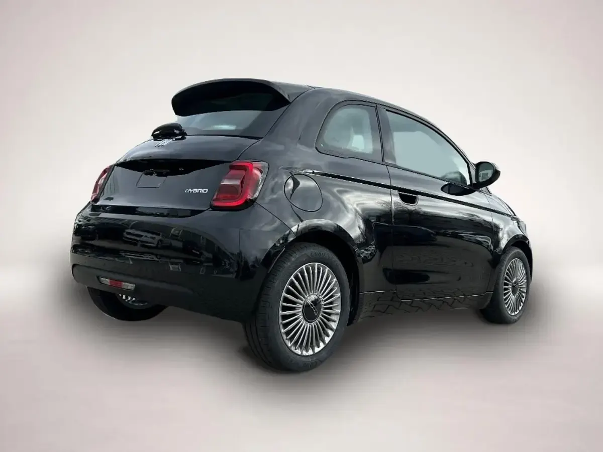 Neu Fiat 500 Icon 65 PS (47 kW) 2026 Manufacturer Kleinwagen
