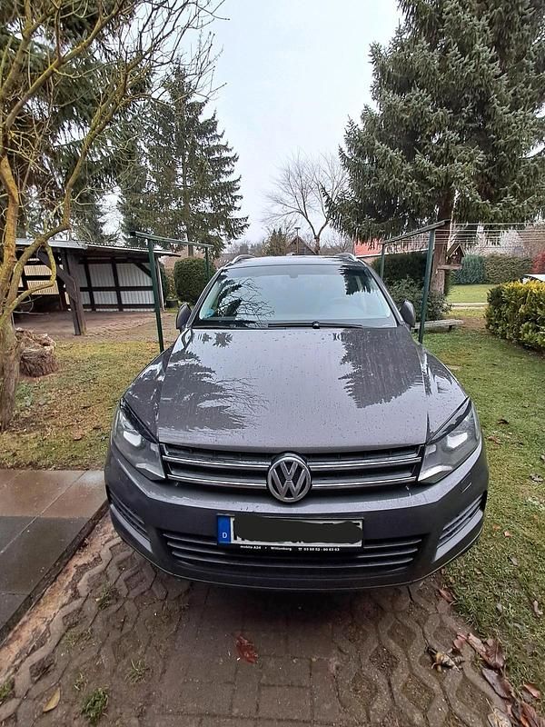 Andere farben Gebraucht 2012 VW Touareg SUV | 9.500 € (Fairer Preis) - Bild 1/4