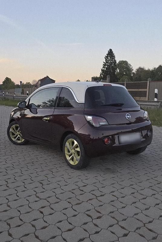 Second-hand Opel Adam 89 CP (65 kW) 2015 Andere farben Hatchback