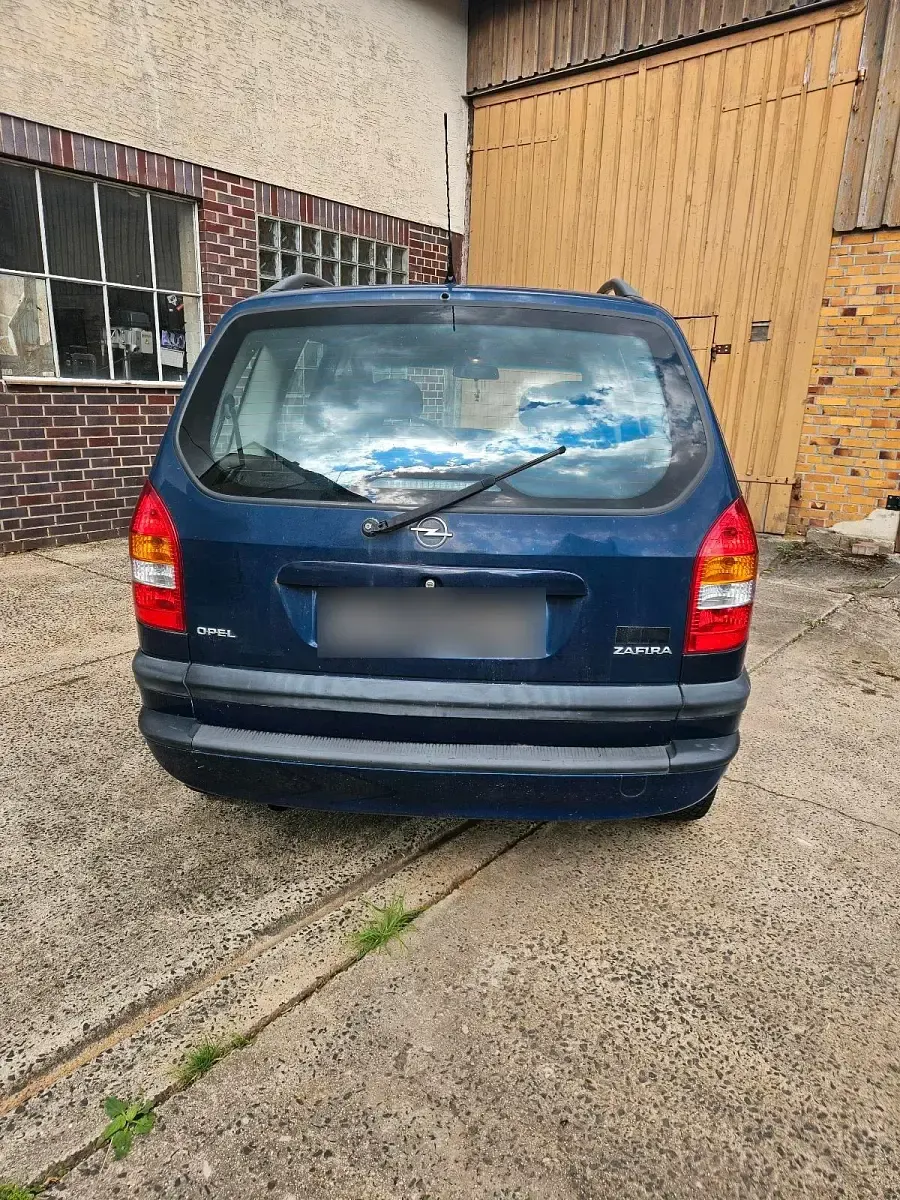 Gebraucht Opel Zafira 100 PS (73 kW) 2003 Blau Van / Kleinbus