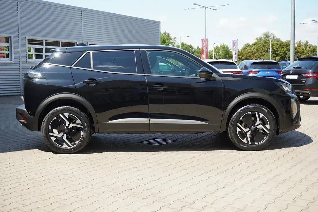 Neu Peugeot 2008 145 PS (106 kW) 2026 Schwarz SUV