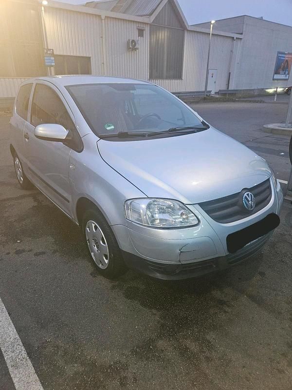 Gebraucht VW Fox 75 PS (55 kW) 2006 Silber Kleinwagen