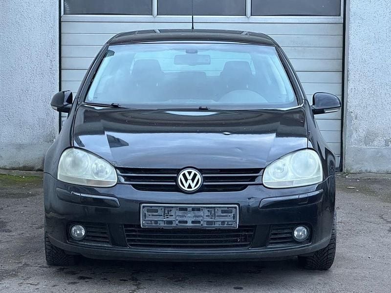 Gebraucht VW Golf V S 102 PS (75 kW) 2007 Schwarz Limousine