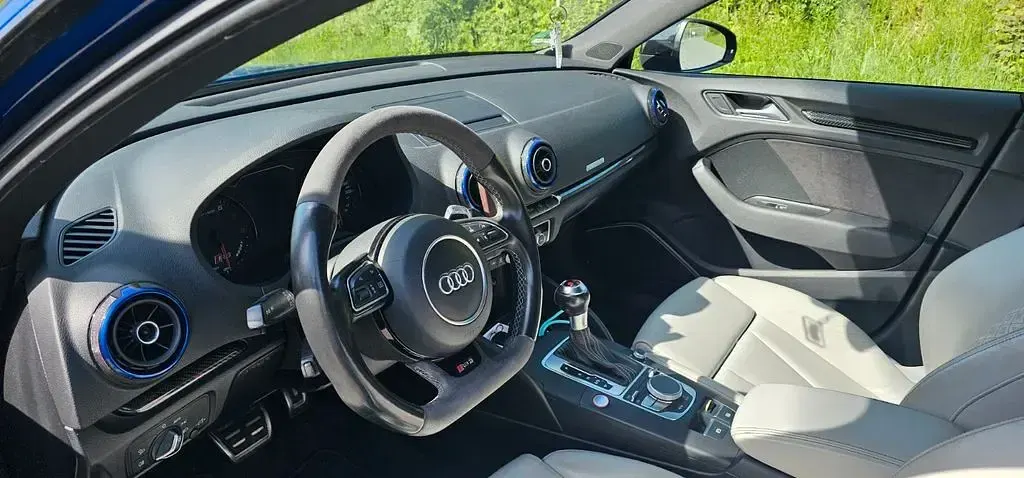 Gebraucht Audi RS3 Sport 367 PS (269 kW) 2016 Blau Limousine
