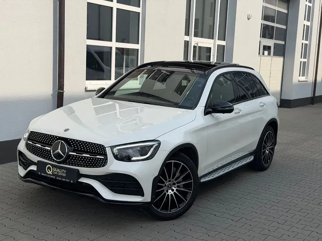 Gebraucht Mercedes GLC300 AMG 245 PS (180 kW) 2019 Weiß SUV