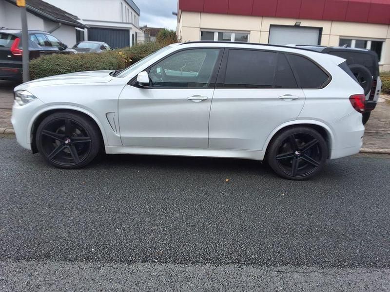 Weiß Gebraucht 2014 BMW X5 Performance SUV | 16.900 € (Superpreis) - Bild 1/4