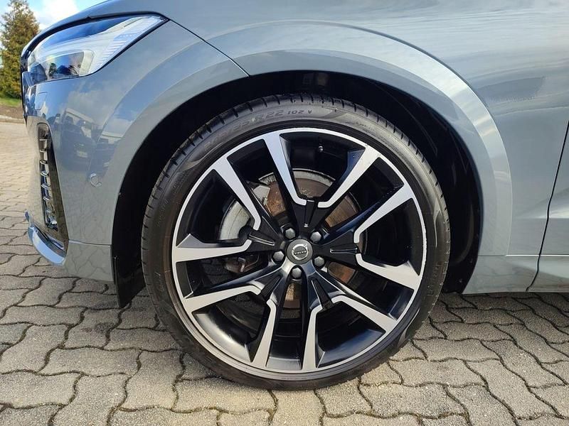 Gebraucht Volvo XC60 Ultimate 250 PS (183 kW) 2023 Grau SUV