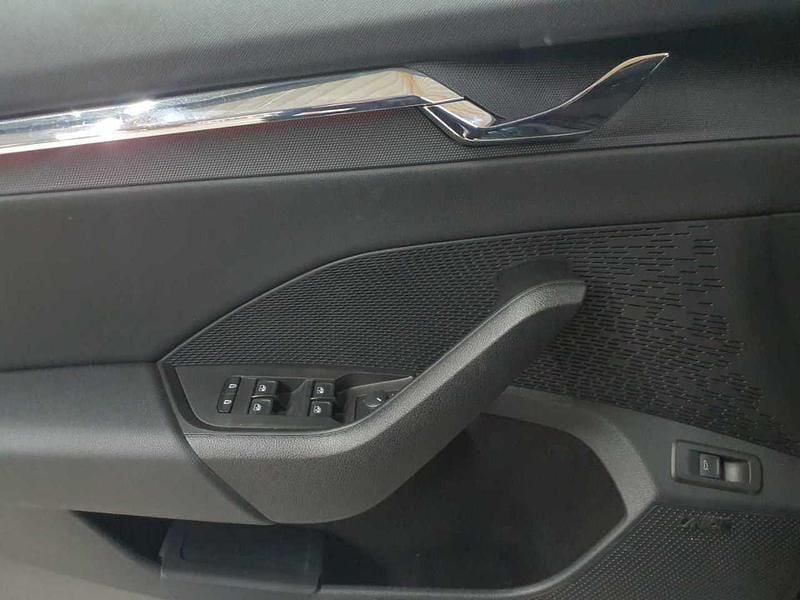 Gebraucht Skoda Octavia First Edition 150 PS (110 kW) 2021 Quarzgrau metallic Kombi