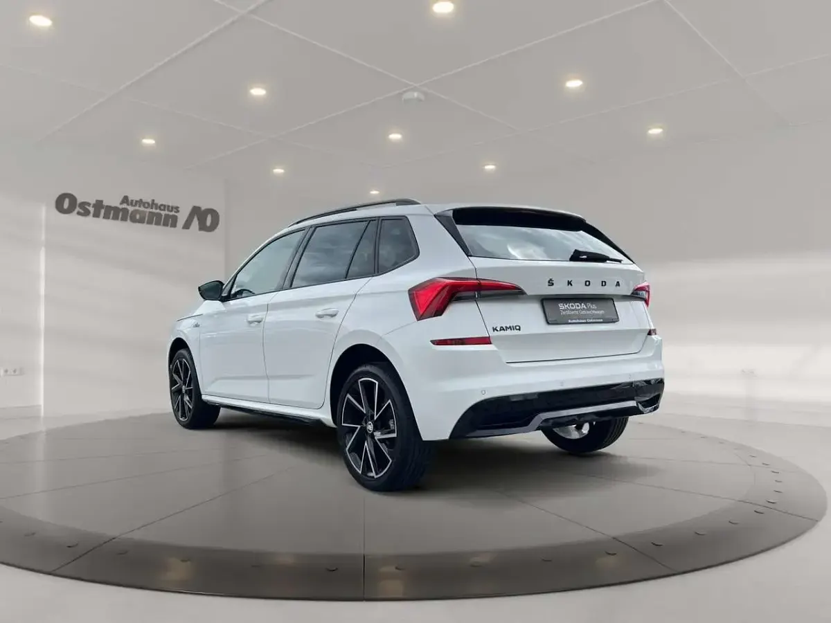 Gebraucht Skoda Kamiq Monte Carlo 95 PS (69 kW) 2022 Weiß SUV